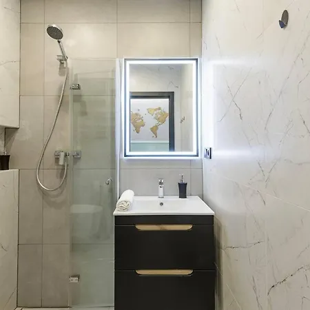 شقة Jan's Urban Retreat فروتسواف